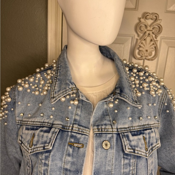 Personalized Pearl Studded Denim Jacket Size Large. - Picture 4 of 11